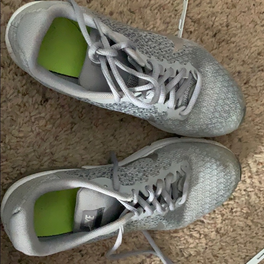 Nike tennis shoes